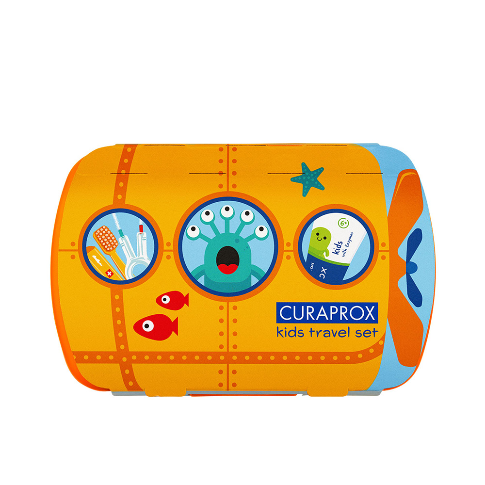 CURAPROX - TRAVEL SET Πορτοκαλί Οδοντόβουρτσα Kids Ultra Soft (4-12 ετών), Οδοντόκρεμα με γεύση καρπούζι - 10ml & Μεσοδόντια Βουρτσάκια (06-τυρκουάζ & 07-κόκκινο)