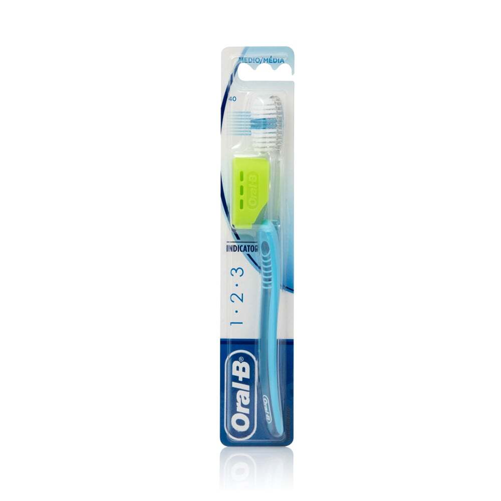 ORAL-B  Οδοντόβουρτσα Indicator Medium 40