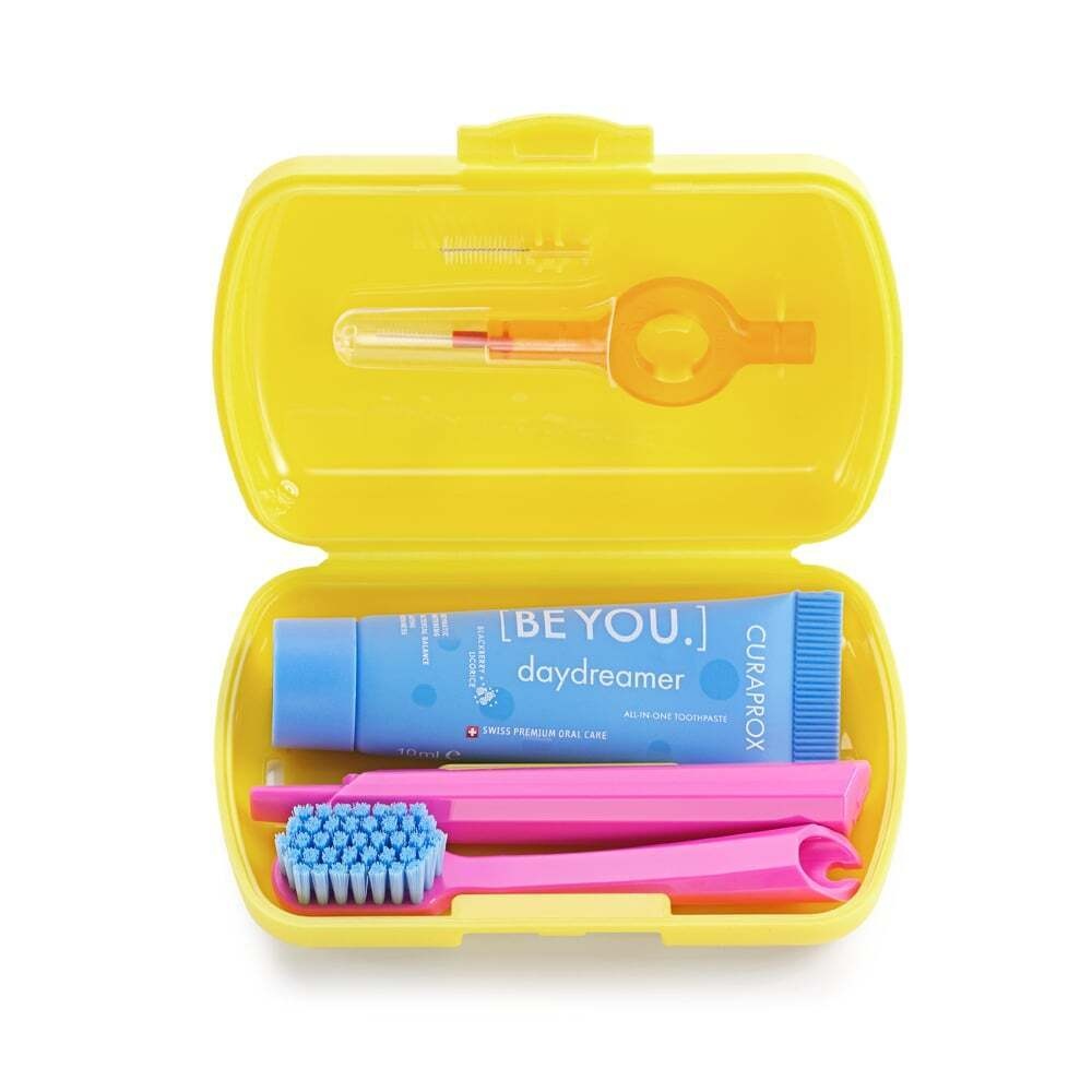 CURAPROX - TRAVEL SET BE YOU Gentle Everyday Whitening Toothpaste (Βατόμουρο & Γλυκόριζα) - 10ml, Οδοντόβουρτσα CS 5460 & Μεσοδόντια Βουρτσάκια